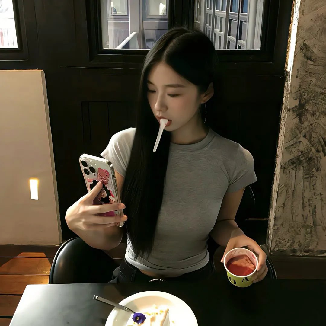 美艳彗星
